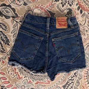 Levi shorts